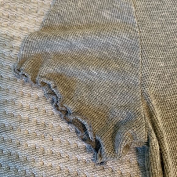 Crop Top - Picture 3 of 5